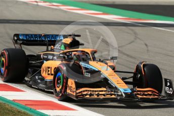 World © Octane Photographic Ltd. Formula 1 – Spanish Grand Prix - Circuit de Barcelona-Catalunya. Saturday 21st May 2022 Qualifying. McLaren F1 Team MCL36 - Daniel Ricciardo.