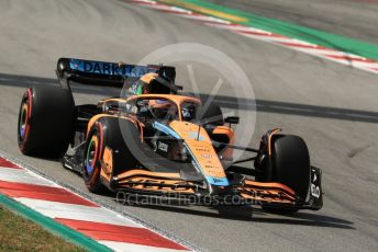 World © Octane Photographic Ltd. Formula 1 – Spanish Grand Prix - Circuit de Barcelona-Catalunya. Saturday 21st May 2022 Qualifying. McLaren F1 Team MCL36 - Daniel Ricciardo.