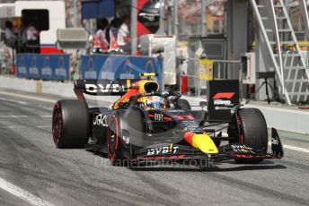 World © Octane Photographic Ltd. Formula 1 – Spanish Grand Prix - Circuit de Barcelona-Catalunya. Saturday 21st May 2022 Qualifying. Oracle Red Bull Racing RB18 – Sergio Perez.