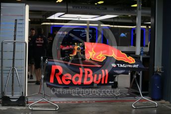 World © Octane Photographic Ltd. Red Bull Racing RB12 – Daniel Ricciardo. Friday 18th March 2016, F1 Australian GP Pit Lane, Melbourne, Albert Park, Australia. Digital Ref : 1527LB1D1500