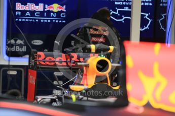 World © Octane Photographic Ltd. Red Bull Racing RB12 – Daniel Ricciardo. Friday 18th March 2016, F1 Australian GP Pit Lane, Melbourne, Albert Park, Australia. Digital Ref : 1527LB1D1502