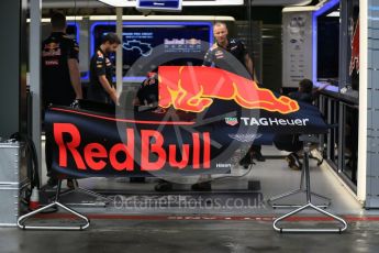 World © Octane Photographic Ltd. Red Bull Racing RB12 - Daniil Kvyat. Friday 18th March 2016, F1 Australian GP Pit Lane, Melbourne, Albert Park, Australia. Digital Ref : 1527LB1D1619